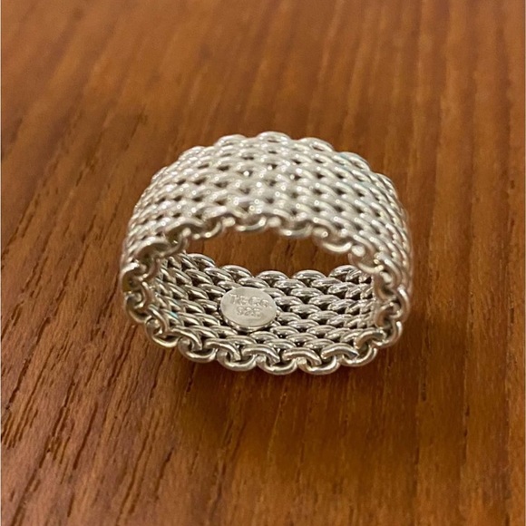 SOLD - Unworn Tiffany & Co. Somerset Ring - Picture 2 of 4